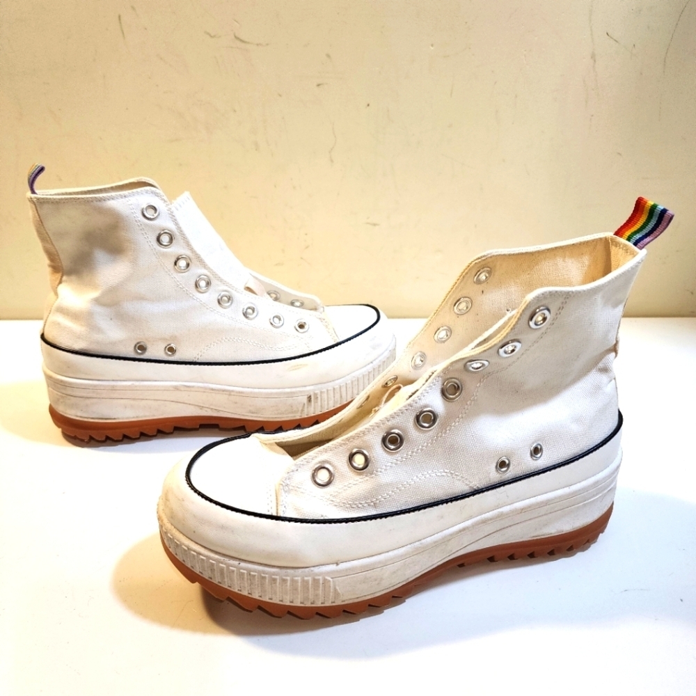 Madden Girl SANDRRA White High-Top Platform Sneakers Size 8.5
